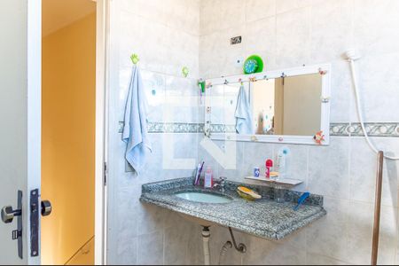 Casa de condomínio à venda com 93m², 2 quartos e 2 vagas Casa de condomínio à venda com 93m², 2 quartos e 2 vagasBanheiro