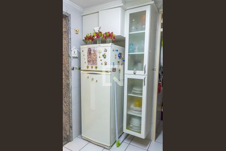 Casa de condomínio à venda com 93m², 2 quartos e 2 vagas Casa de condomínio à venda com 93m², 2 quartos e 2 vagasCozinha