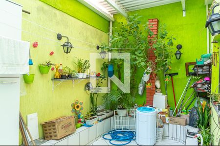 Casa de condomínio à venda com 93m², 2 quartos e 2 vagas Casa de condomínio à venda com 93m², 2 quartos e 2 vagasÁrea de Serviço