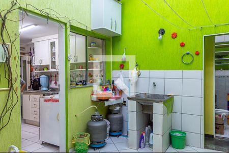 Casa de condomínio à venda com 93m², 2 quartos e 2 vagas Casa de condomínio à venda com 93m², 2 quartos e 2 vagasÁrea de Serviço