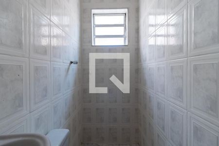 Casa para alugar com 60m², 2 quartos e sem vagaBanheiro
