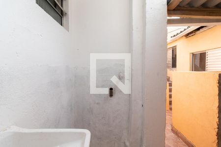 Casa para alugar com 60m², 2 quartos e sem vagaÁrea de Serviço