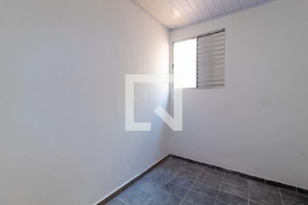 Quarto 2 de casa para alugar com 2 quartos, 60m² em Jardim Franca, São Paulo
