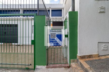 Fachada de casa para alugar com 2 quartos, 60m² em Jardim Franca, São Paulo