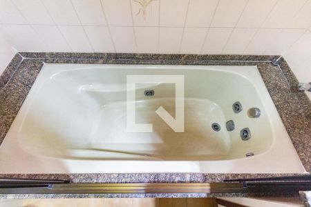 Apartamento para alugar com 113m², 3 quartos e 2 vagasBanheiro