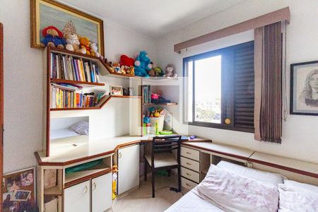 Apartamento para alugar com 113m², 3 quartos e 2 vagasQuarto 2