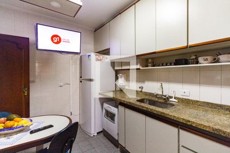 Apartamento para alugar com 113m², 3 quartos e 2 vagasCozinha
