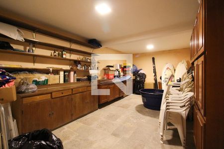 Casa à venda com 300m², 3 quartos e 2 vagasDeposito 