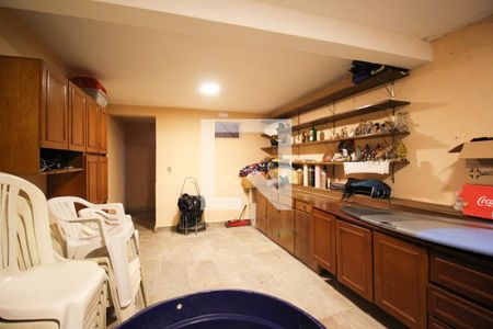 Casa à venda com 300m², 3 quartos e 2 vagasDeposito 