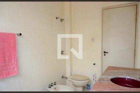 Casa à venda com 3 quartos, 130m² em Vila Cordeiro, São Paulo