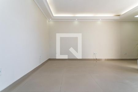 Sala de casa para alugar com 4 quartos, 124m² em Chácara Jafet, Mogi das Cruzes