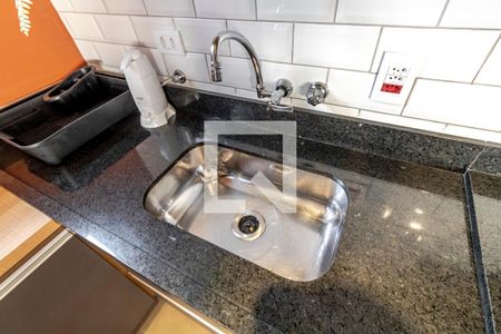 Apartamento à venda com 48m², 1 quarto e 1 vagaCozinha - Torneira