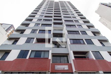 Apartamento para alugar com 80m², 3 quartos e 1 vagaFachada