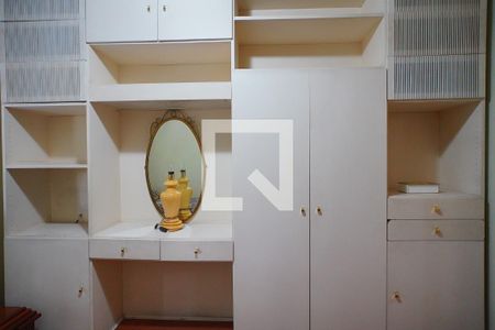 Quarto 1 de apartamento para alugar com 2 quartos, 80m² em Praia de Belas, Porto Alegre