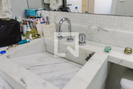 Apartamento para alugar com 83m², 2 quartos e 2 vagasBanheiro da Suíte