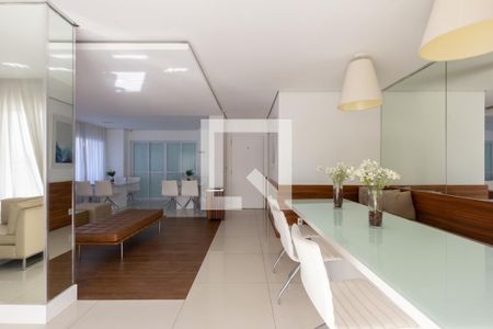 Apartamento para alugar com 83m², 2 quartos e 2 vagasÁrea comum