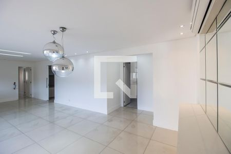 Sala de Jantar de apartamento à venda com 4 quartos, 144m² em Alphaville, Santana de Parnaíba