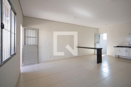 Sala de casa para alugar com 2 quartos, 70m² em Santo Antônio, Osasco