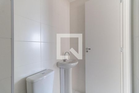 Apartamento para alugar com 33m², 2 quartos e sem vaga Apartamento para alugar com 33m², 2 quartos e sem vagaBanheiro