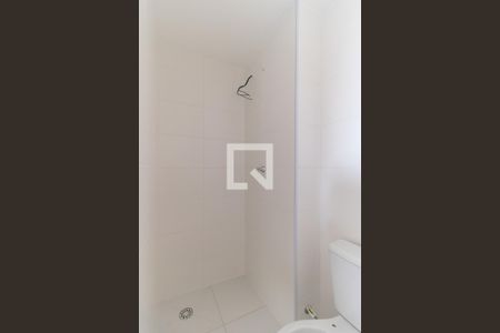 Apartamento para alugar com 33m², 2 quartos e sem vaga Apartamento para alugar com 33m², 2 quartos e sem vagaBanheiro