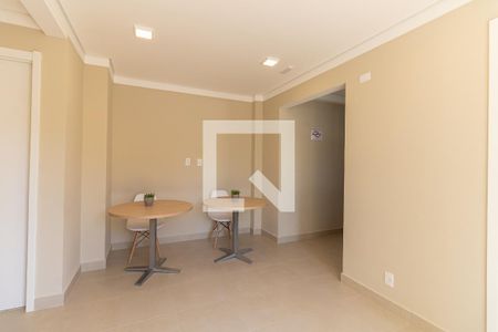 Apartamento para alugar com 33m², 2 quartos e sem vaga Apartamento para alugar com 33m², 2 quartos e sem vagaSalão de Festas