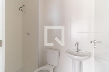 Apartamento para alugar com 33m², 2 quartos e sem vaga Apartamento para alugar com 33m², 2 quartos e sem vagaBanheiro