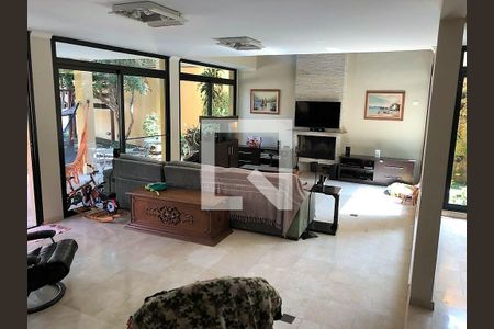 Casa à venda com 4 quartos, 485m² em Campo Belo, São Paulo