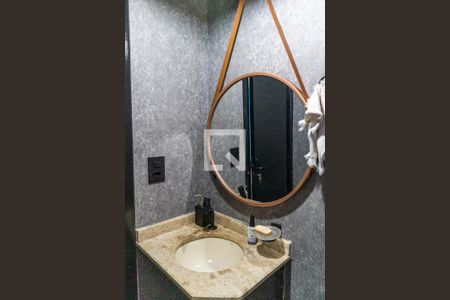 Casa de condomínio para alugar com 750m², 4 quartos e 2 vagas Casa de condomínio para alugar com 750m², 4 quartos e 2 vagasLavabo na cozinha 1°andar