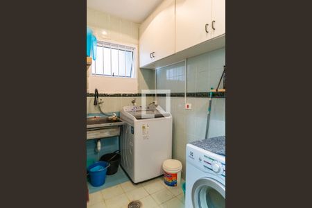 Casa de condomínio para alugar com 750m², 4 quartos e 2 vagas Casa de condomínio para alugar com 750m², 4 quartos e 2 vagasÁrea de serviço - 3° andar