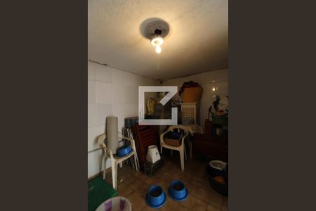 Casa à venda com 144m², 3 quartos e 2 vagasDespensa