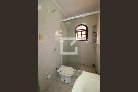 Casa à venda com 144m², 3 quartos e 2 vagasBanheiro Suíte 2