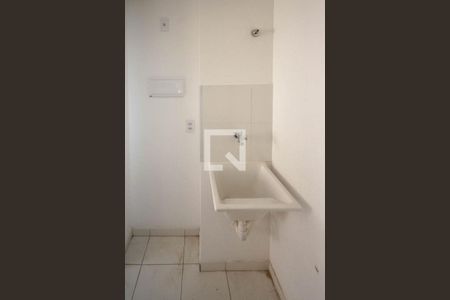 Área de Serviço de apartamento para alugar com 1 quarto, 25m² em Cidade Satélite Santa Bárbara, São Paulo