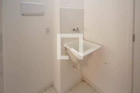 Área de Serviço de apartamento para alugar com 1 quarto, 25m² em Cidade Satélite Santa Bárbara, São Paulo