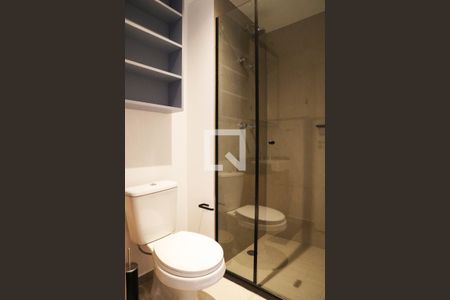 Banheiro de kitnet/studio para alugar com 1 quarto, 23m² em Consolação, São Paulo