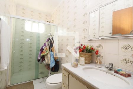 Casa à venda com 196m², 3 quartos e 2 vagasBanheiro da Suíte