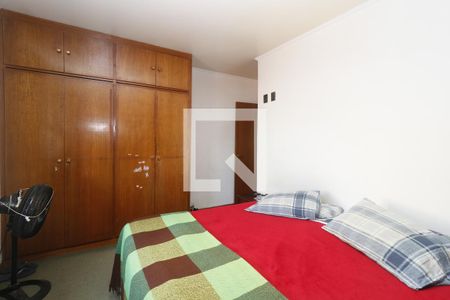 Casa à venda com 196m², 3 quartos e 2 vagasQuarto 2