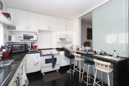 Casa à venda com 196m², 3 quartos e 2 vagasCozinha