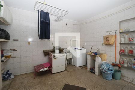 Casa à venda com 196m², 3 quartos e 2 vagasÁrea de Serviço