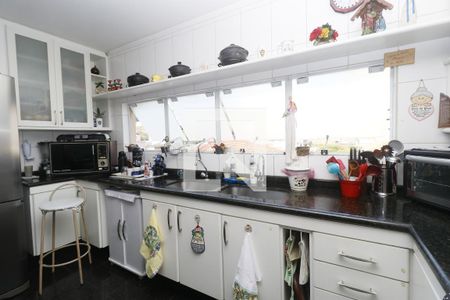 Casa à venda com 196m², 3 quartos e 2 vagasCozinha