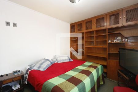 Casa à venda com 196m², 3 quartos e 2 vagasQuarto 2