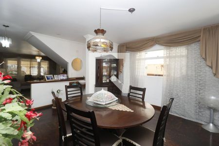 Casa à venda com 196m², 3 quartos e 2 vagasSala de Jantar