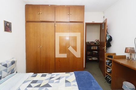 Casa à venda com 196m², 3 quartos e 2 vagasQuarto 3