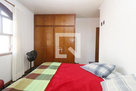 Casa à venda com 196m², 3 quartos e 2 vagasQuarto 2