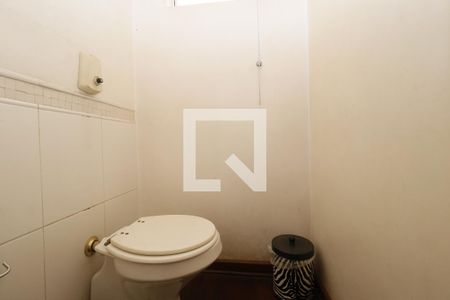Casa à venda com 196m², 3 quartos e 2 vagasLavabo
