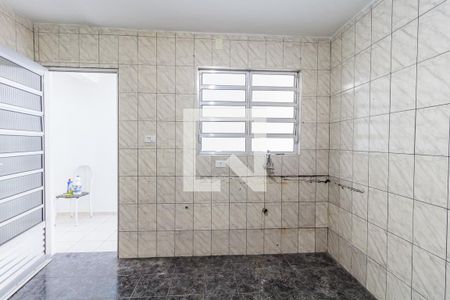 Casa para alugar com 60m², 2 quartos e 2 vagasCozinha