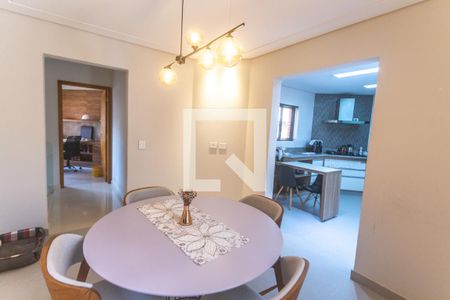 Casa à venda com 293m², 3 quartos e 4 vagasSala de jantar