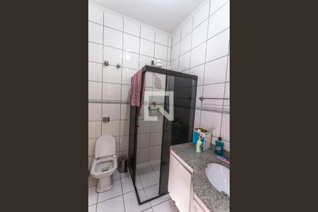 Casa à venda com 293m², 3 quartos e 4 vagasBanheiro de serviço