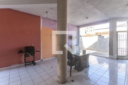 Casa à venda com 293m², 3 quartos e 4 vagasSalão