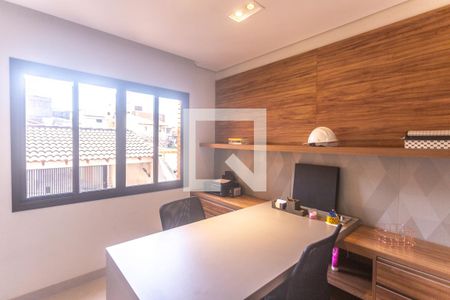 Casa à venda com 293m², 3 quartos e 4 vagasOffice