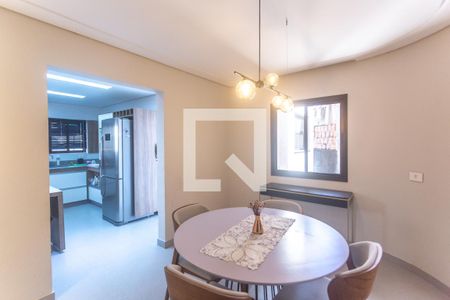 Casa à venda com 293m², 3 quartos e 4 vagasSala de jantar